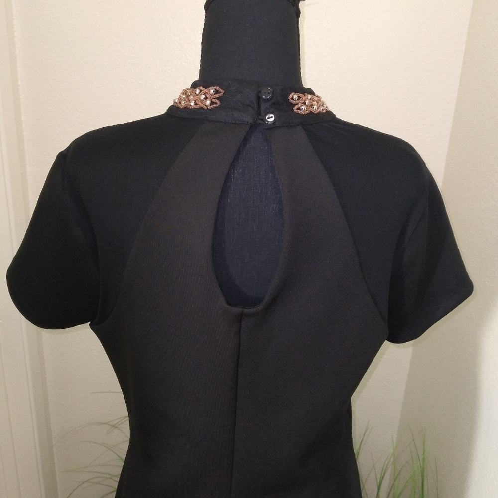 Enfocus Studio Black Midi Short Sleeve Dress with Embellished Neckline- Size 8 - Picture 5 of 12